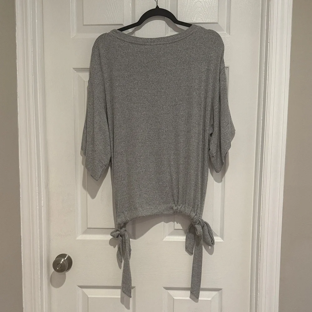 GAP Gray Tie Hem Tunic Top Dolman Sleeve Scoop Neck Knit Women’s Medium - Picture 7 of 14